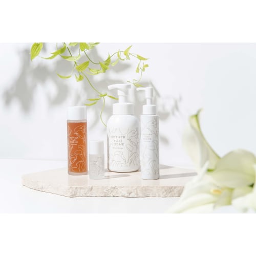 Blanc Neige Cosmetics AT Gel, an Oil-free Gel Containing Aphanothece Sacrum Polysaccharides (moisturizing Ingredient)