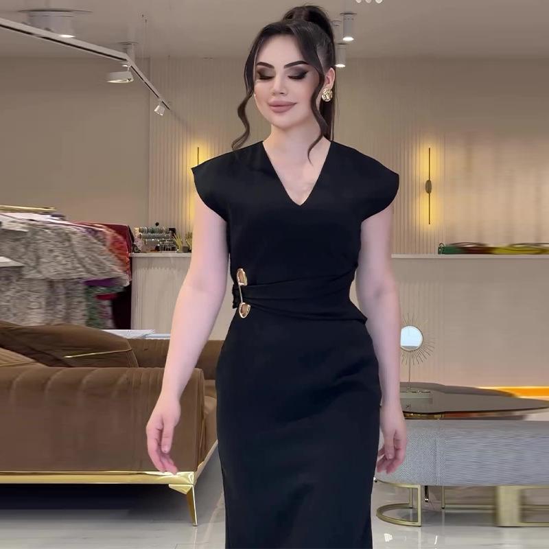 2024 Summer Solid Color V-neck Sleeveless Elegant Slimming Long Dress