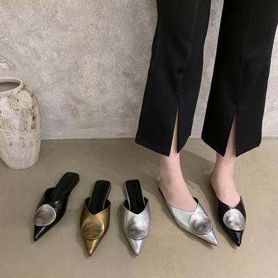 European Station Bag Head Cool Slippers Women's Word with Summer Pointed Head Flat Bottom Metal Slippers Outside Wear