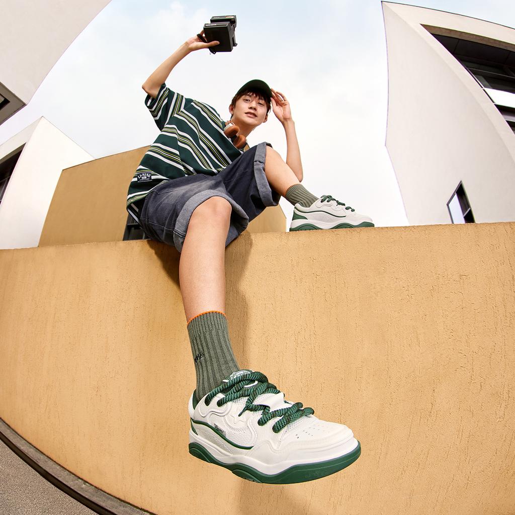 Li Ning Journey 2.0 Bouncy Shoes Thick Sole Height Increasing Cushioning Versatile Low Top Sneakers Men sneakers White Green AGCU091-2