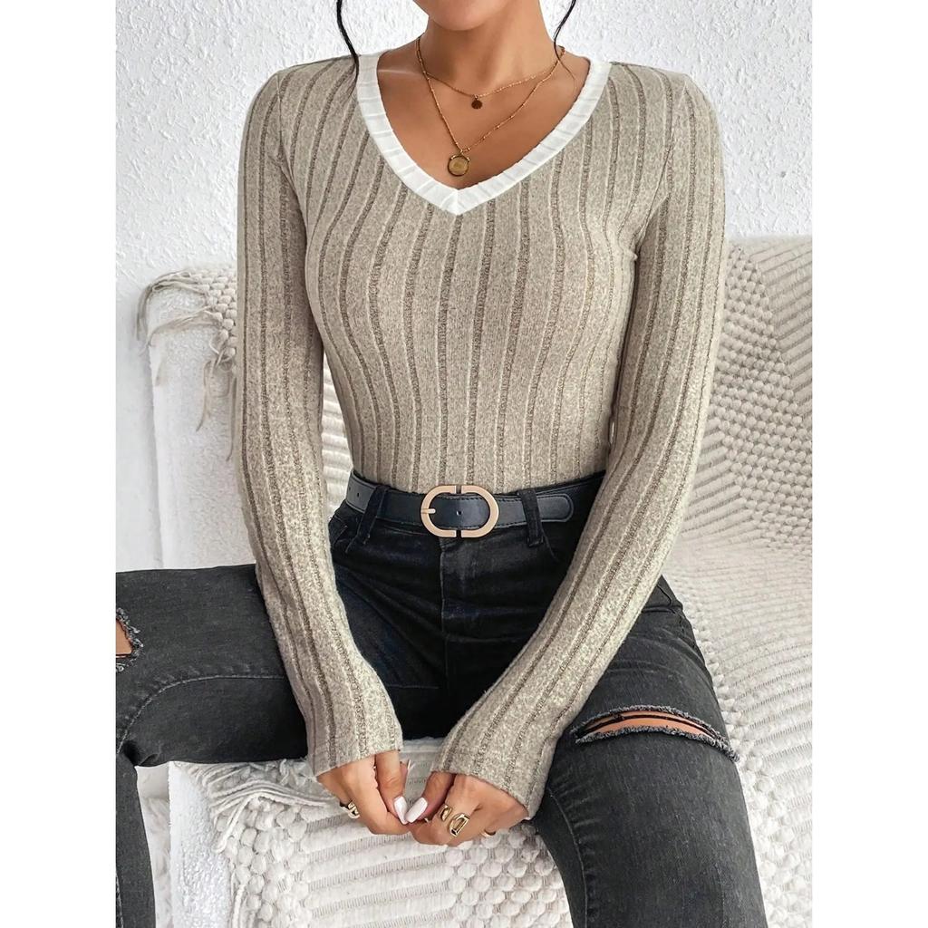 Women's Slim Sexy Knit Long Sleeve Top Women's V-Neck Neck Edge Clash Top New Autumn and Winter Women's Casual Pullover