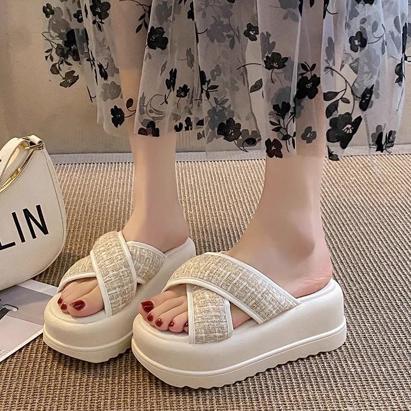 Crossed slippers women's outer wear summer new casual muffin platform beach sandals