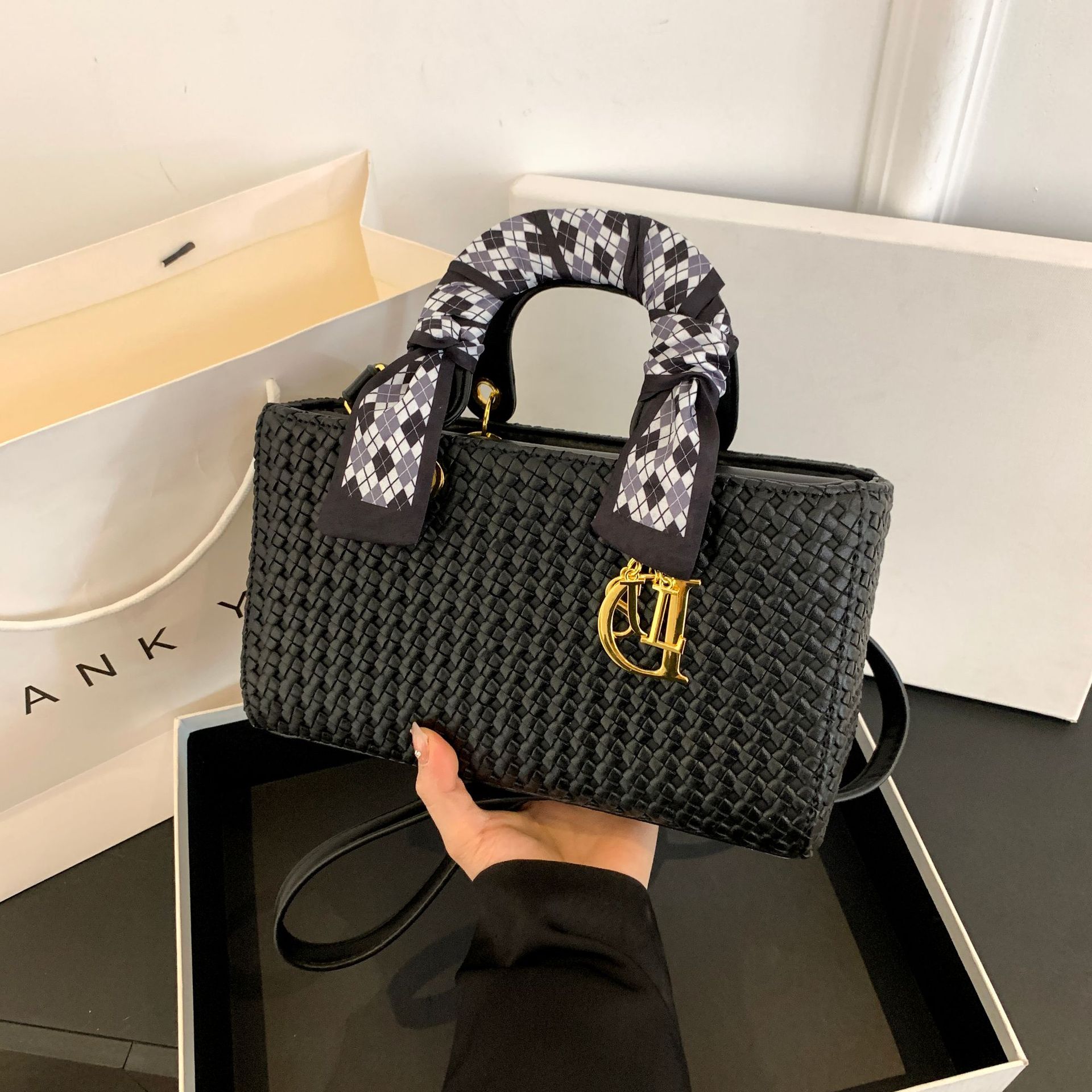 Плетеная сумка женская сумочка новая сумка принцессы Дианы высококлассная ручная сумка на плечо сумка-мессенджер