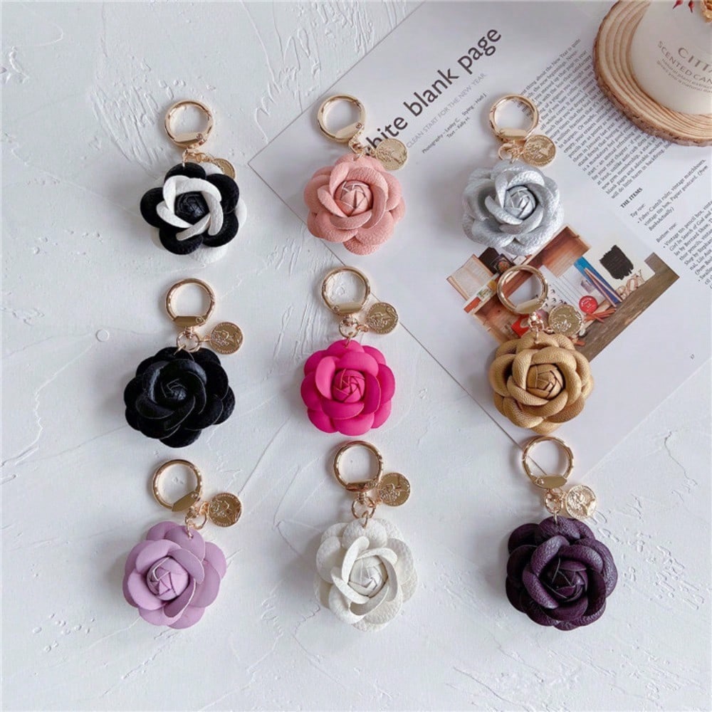 Fashionable Car Keychain Cute Flower Backpack Pendant Accessory Personalized Keychain Ring