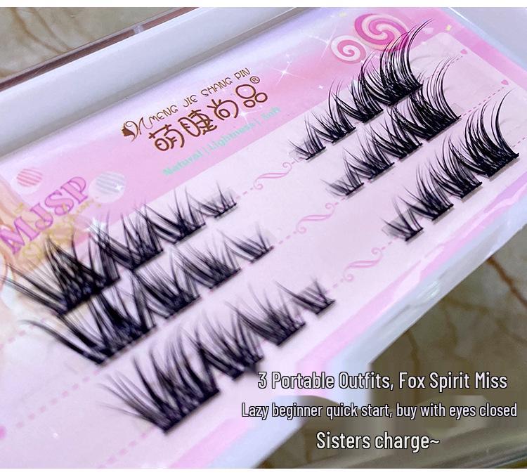 

Segmented Slanted Fox Eye False Eyelashes - Black Thin Stem, Natural Messy Style, Single Cluster.