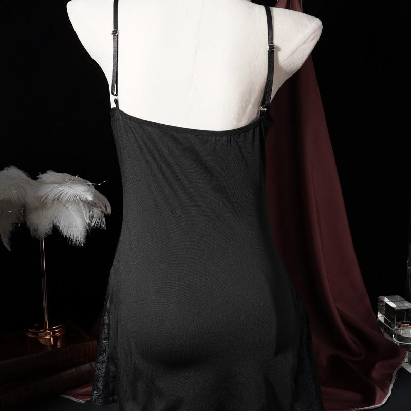 Dámské noční prádlo s krajkou Krajka a rozparek odhalující stehna Sexy noční košilka na ramínka s výstřihem do V