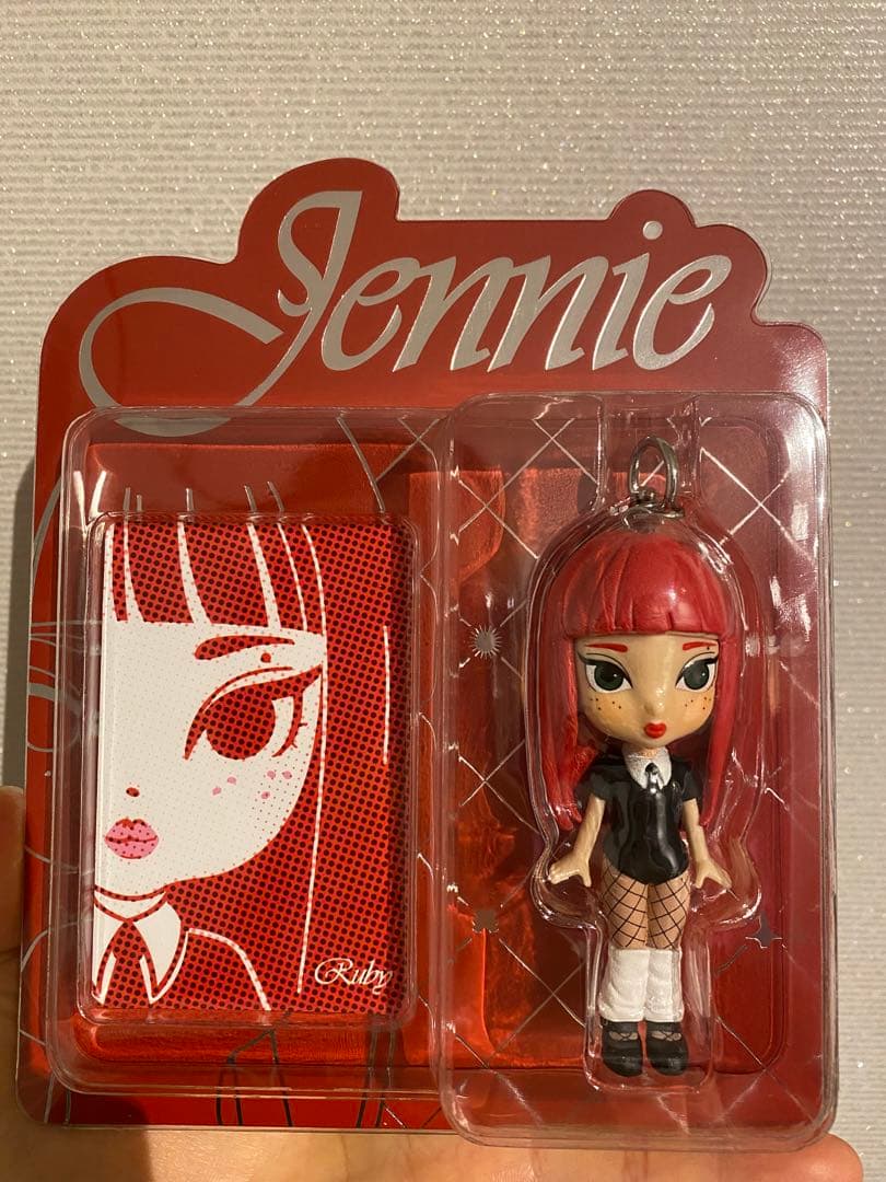 [USED] BLACKPINK JENNIE Ruby Figure Keychain Jennie