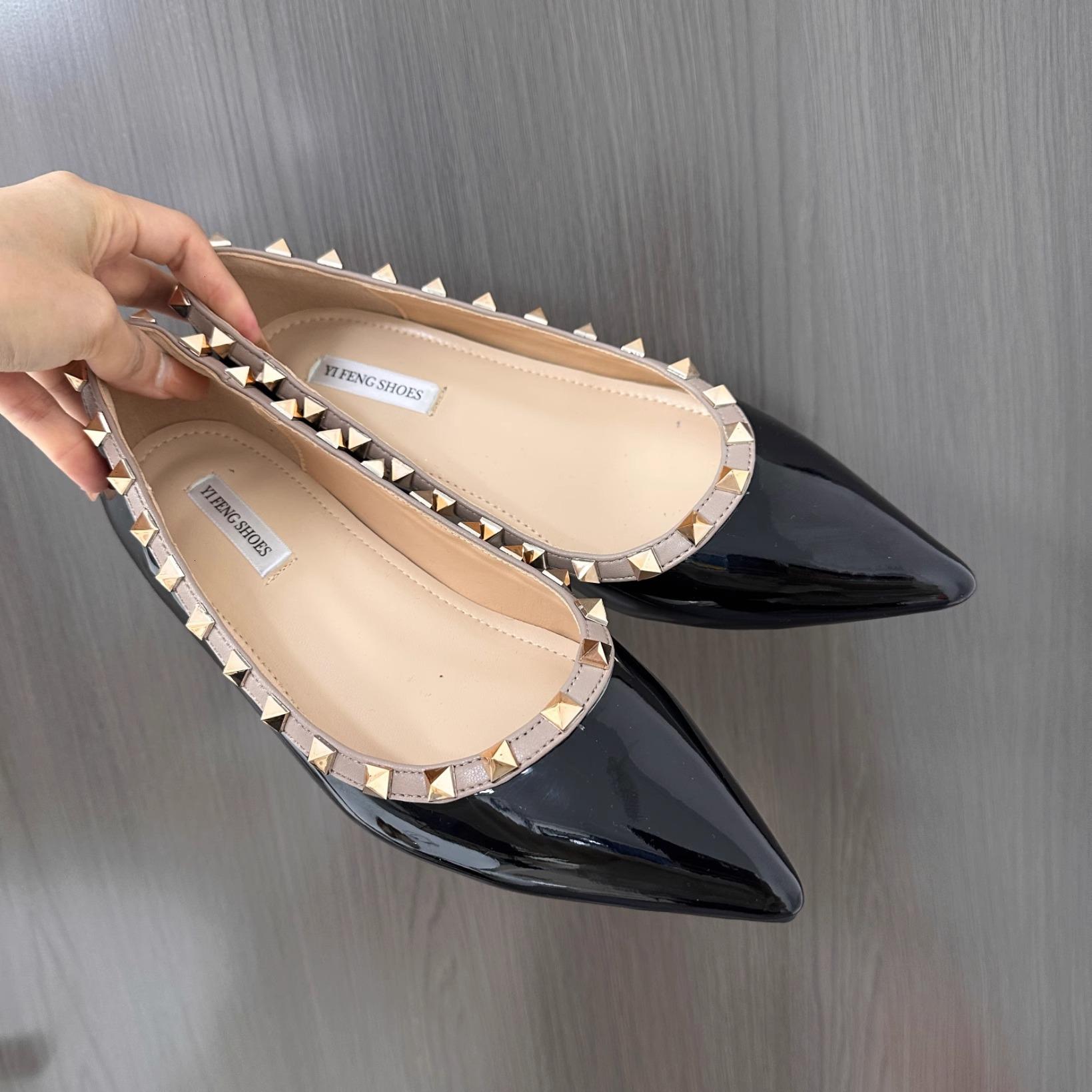 

5 cm height increase in Hong Kong, rivets, light mouth, nude color, pointed head, soft patent leather, French temperament, single shoes, women s v 35