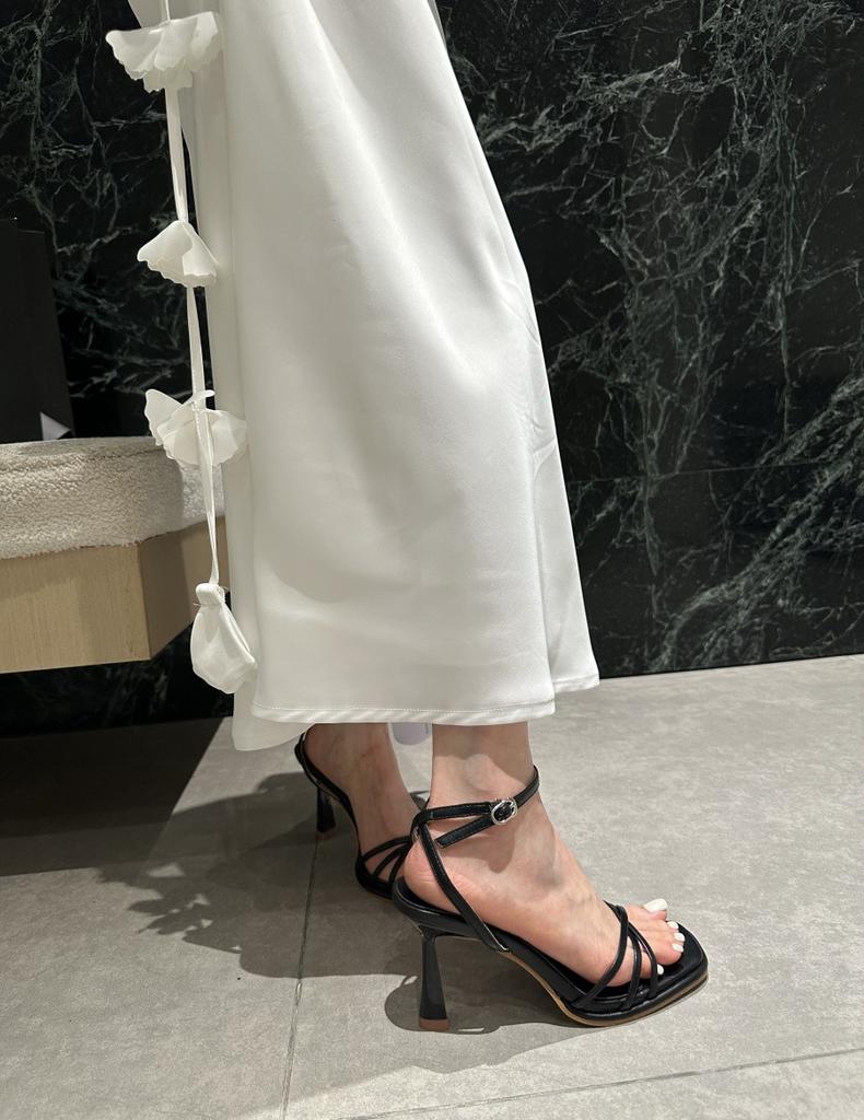 2025 Summer New Fashion Strappy High-heeled Sandals European and American Style Versatile Square Head Strappy Heel Buckle Open-toed Women's Shoes