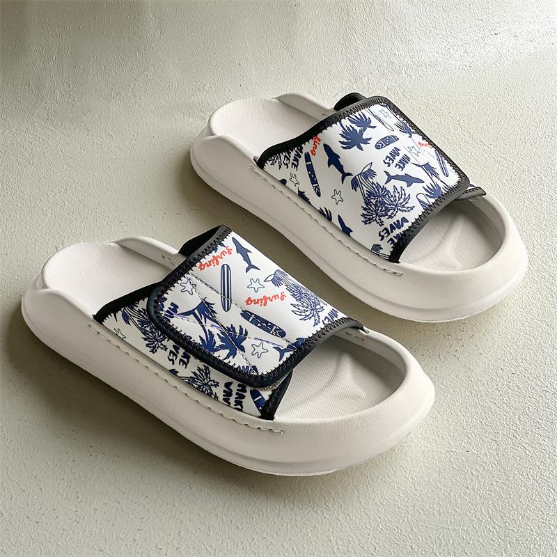 

Новые тапочки мужские модные для улицы нескользящие и износостойкие домашние новые вьетнамские пляжные крутые тапочки 371261-J 38 белый