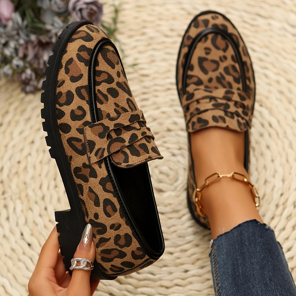 New Women's Large Size Leopard Print Loafers - Suede British style fashionable versatile flat bottom not tired feet arch support sports casual shoes