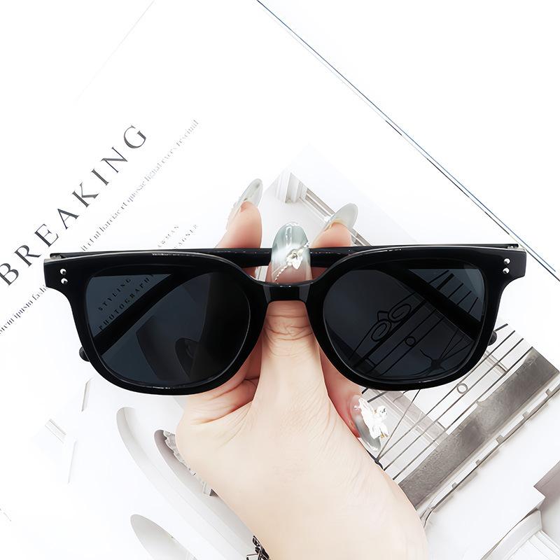 New Women Fashion Square Frame Sun Glasses Outdoor Anti Glare Eyewear Unisex Summer Beach Sunglasses Uv400 Glasses