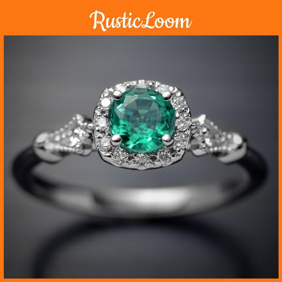 Timeless Design Cushion Halo Green Ring Women Perfect Wedding Engagement Jewelry