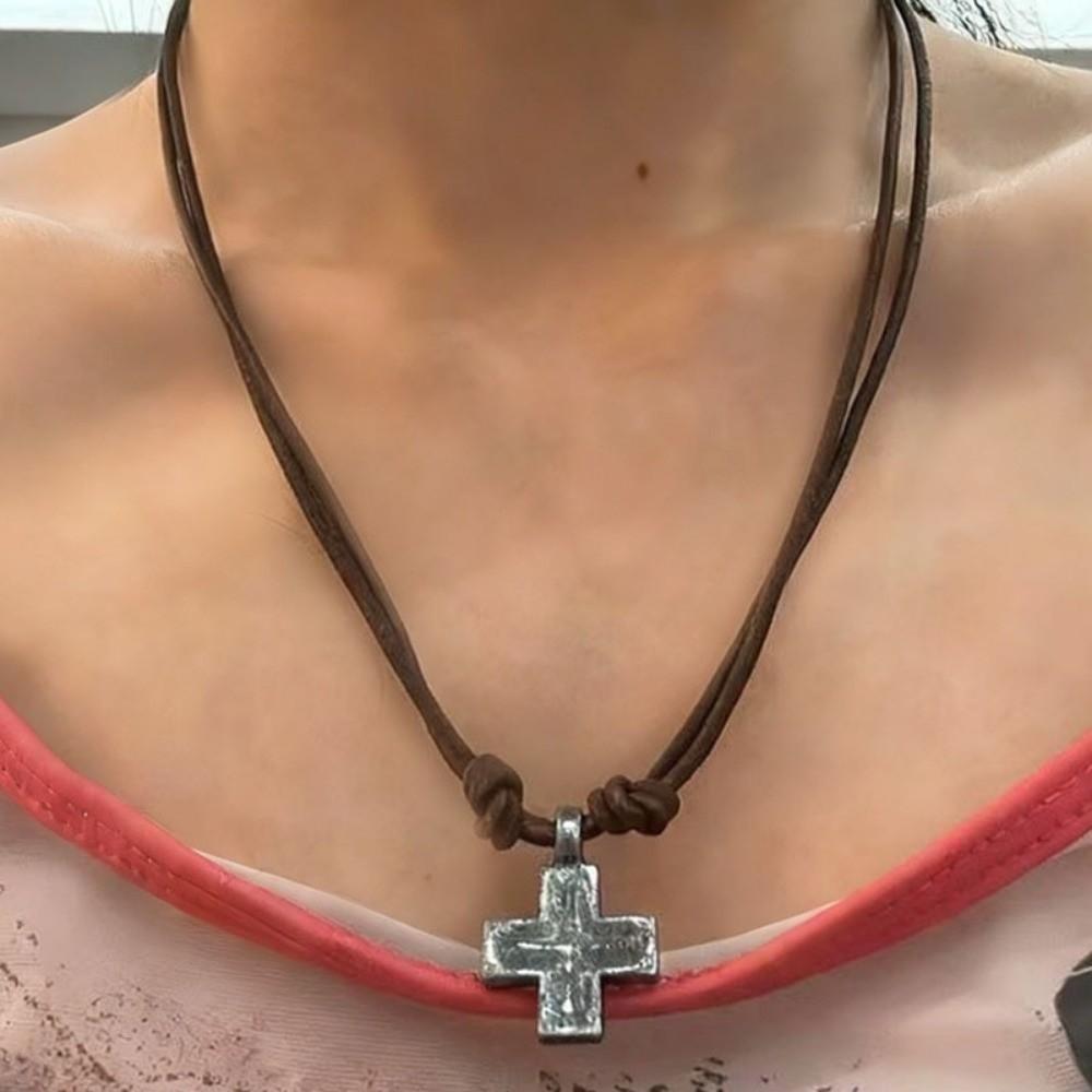 Simple Cross Pendant Necklace Handmade Craft Braided Cross Necklace Rope Leather Necklace Gifts
