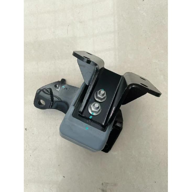 1pcs engine mount Engine bracket  Oil sump bracket Gearbox bracket for Maxus T60 T70 T90 diesel engine C00085791 C00224503 RIGHT-C00085791