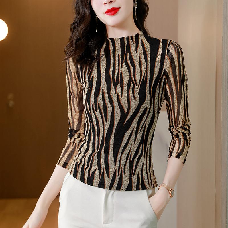 

Футболка с короткими рукавами и небольшим средним вырезом для женщин, женская сетчатая рубашка, летний новый стиль, утягивающий и женственный топ с узором «зебра» 4XL