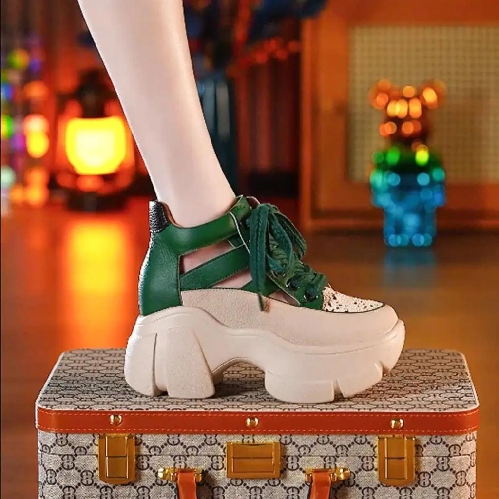 Fashion Hollow Summer Sandals Wedge Heels Sneakers Women High Platform Beach Flip Flops Casual Breathable Walking vulcanized shoes