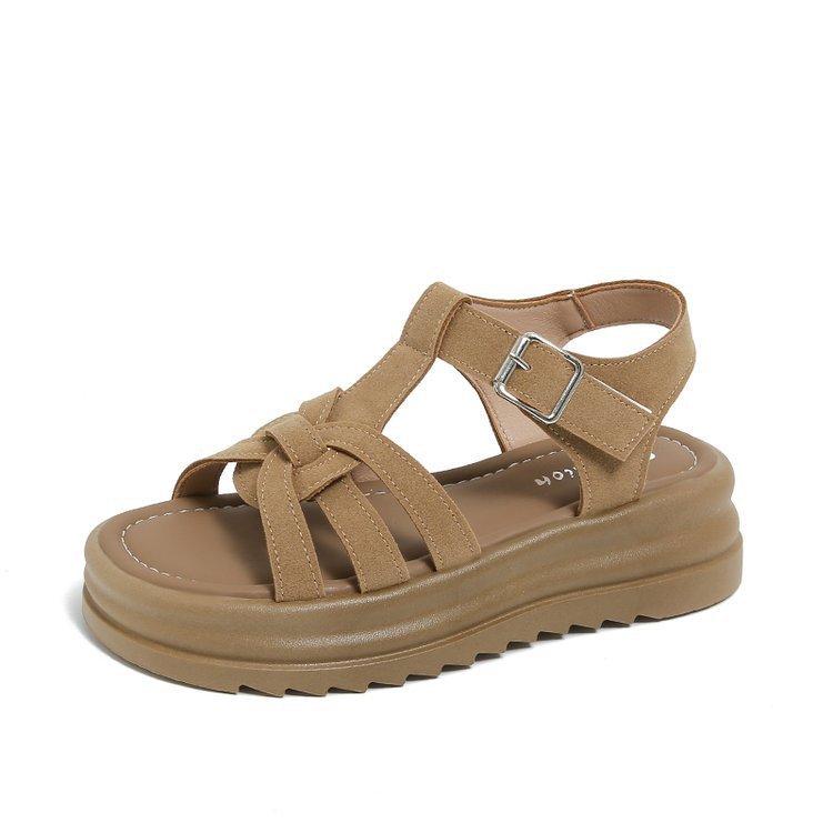 

Roman sandals women s 2025 new summer wear pig cage shoes high-end thick-soled beach hole shoes half drag size 34 41 хаки