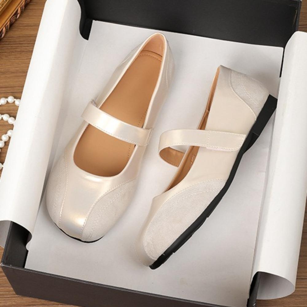 Fashion Flat Shoes Women's Widened Fattened Large Size Womens Shoe Mary Jane Shoe Women Retro Versatile Sports  Pumps Flat Ballet Shoes