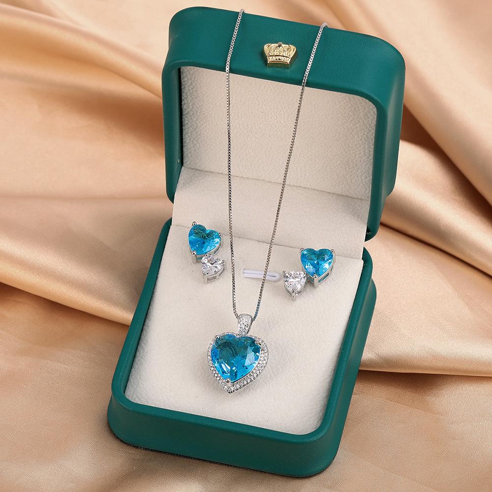 Lucky Star Jewelry Women's Silver/Blue Luxury Necklace Sterling Heart Cut Of The Ocean Zircon Pendant Necklace For Statement Gift