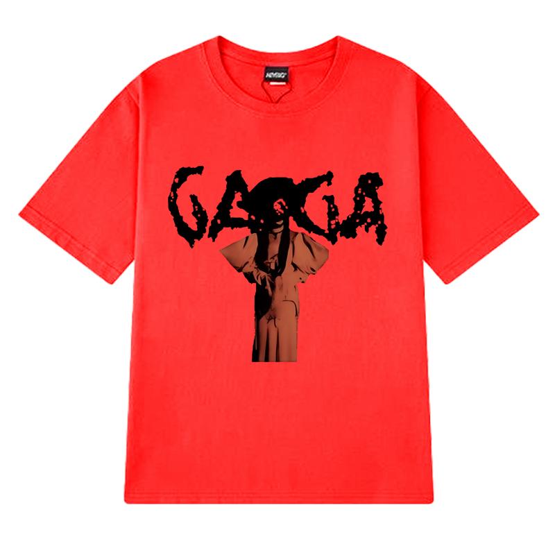 2025 New in Lady Gaga Orange Pose Graphic T shirt Men Women vintage Hip Hop streetwear Unisex 100% Cotton short sleeve T-shirts