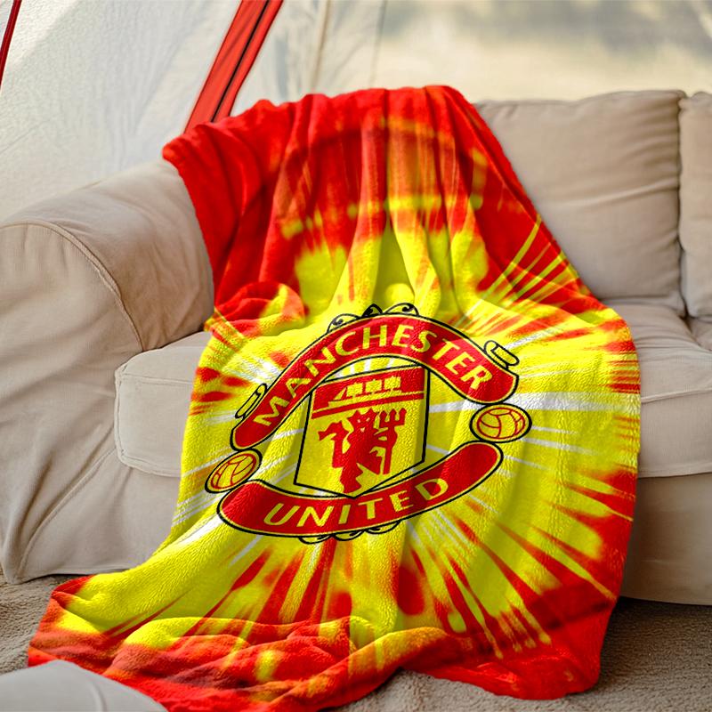 1pc Easy-Care Manchester United Manchester City Blanket, Perfect for Couch, Bed, Home, Travel & More, Warm & Durable Printed Blanket
