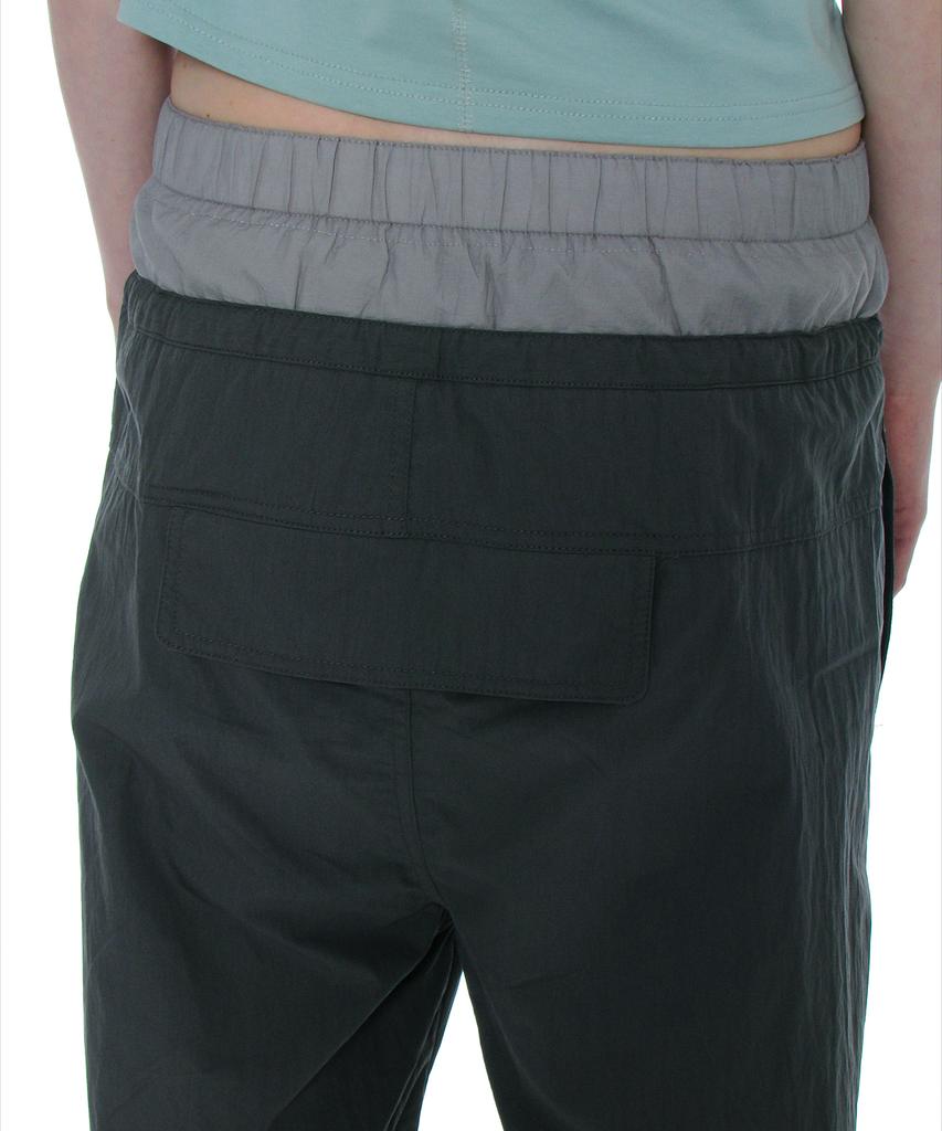 PARTIMENTO WOMEN Double Waist Parachute Pants_Charcoal