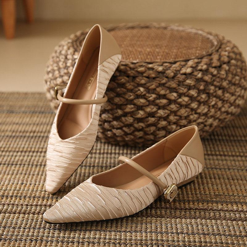 Flat Buckle with Shallow Mouth, Pointed Toe, Thick Heel, Comfortable Commuting Shoes