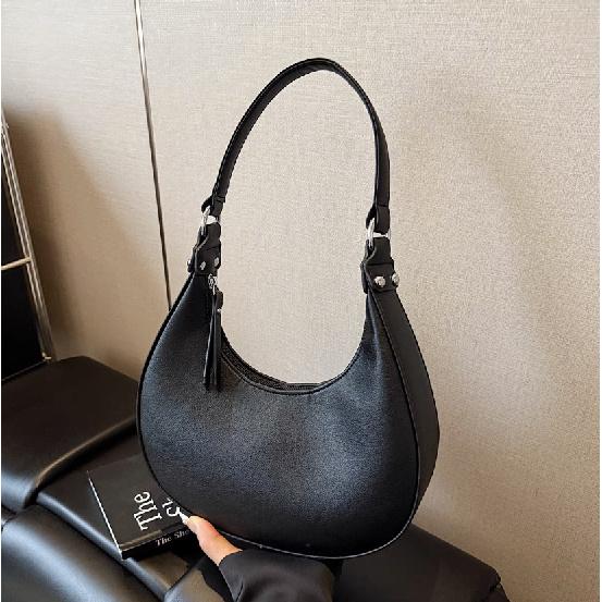 Light Luxury High-End Portable Capacity Shoulder Bag Trendy Women's Crossbody Handbag Half-Moon Bag Fashion