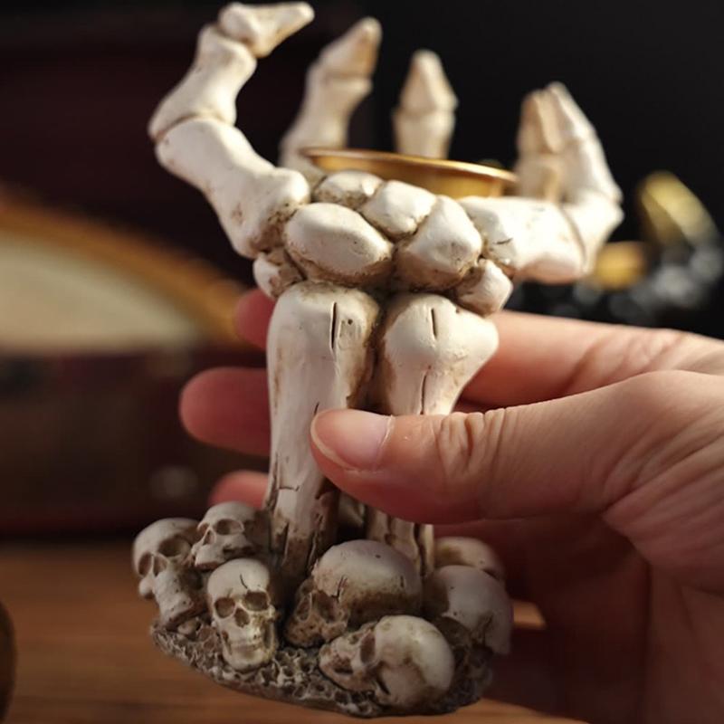 Halloweenský svícen s lebkou, svícen, ozdoby, pryskyřičná lebka, halloweenská stolní dekorace na verandu, dárky, dekorace na stůl