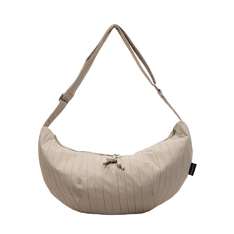 Casual Bag Women's New Crossbody Dumpling Bag Fashionable Shoulder Bag Large Capacity Class Commuter Bag