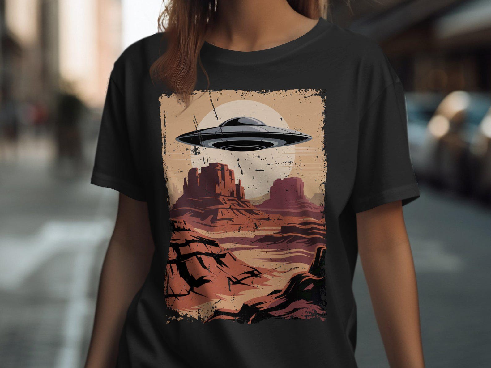 UFO T-Shirt, Desert Landscape Tee, Alien Invasion Shirt, Distressed Sci-Fi Graphic Tee, Retro Space T-Shirts S