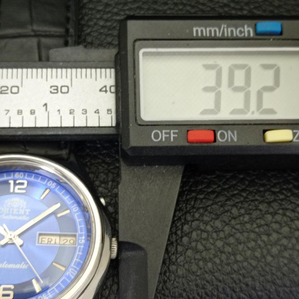 VINTAGE ORIENT AUTOMATIC 46961 JAPAN MENS BLUE COLOR DIAL WATCH A700628-5 R204-a700628