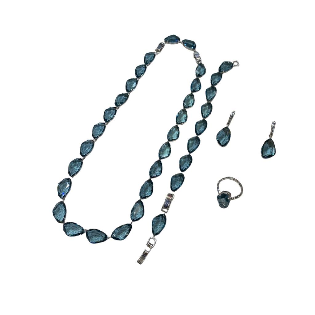 Natural Blue Crystal Necklace Irregular Section Niche Design Sense Collarbone Chain, Light Luxury High Sense