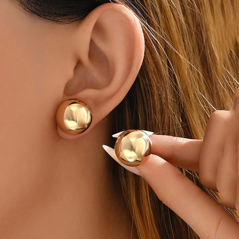 Simplicity Shiny C-Shaped Round Earrings for Women Ladies New Metal Semi-Circle Stud Earrings Fashion Commute Jewelry Wholesale
