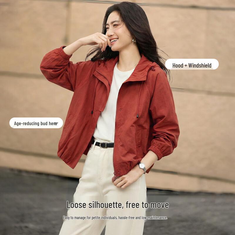 

Женская куртка с капюшоном и подолом в виде лепестков S