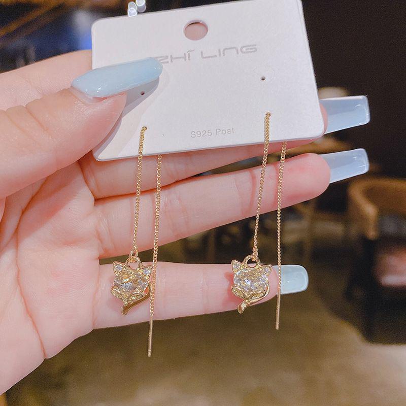 Элегантные серьги-гвоздики в корейском стиле с лисьими ушками - Универсальные и милые белый