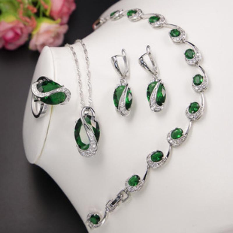 Heart Shaped Water Drop Necklace and Earrings Set European and American Jewelry Three Piece Set Bridal Jewelry Set