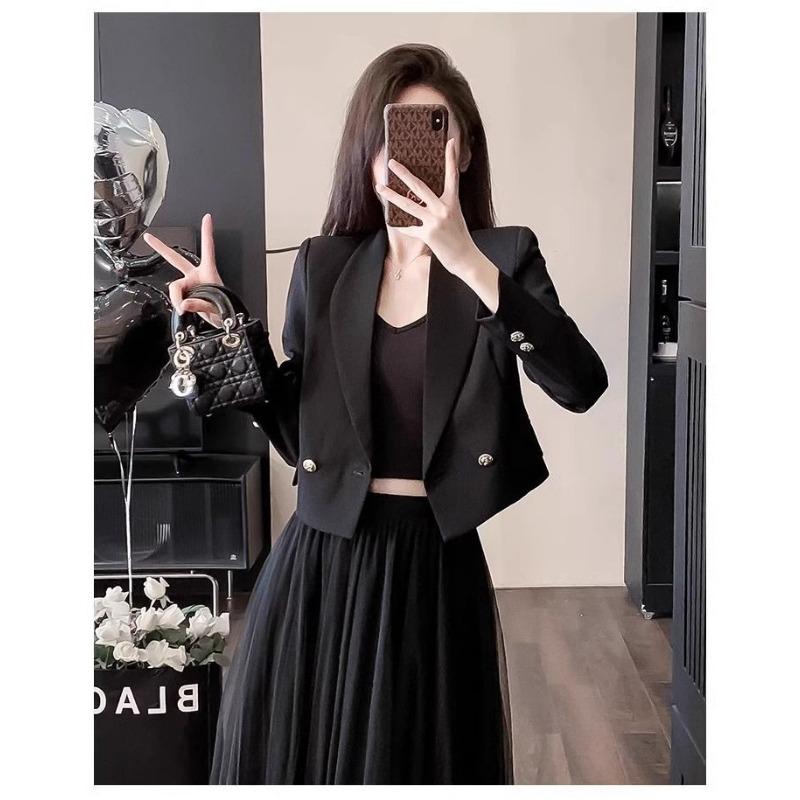 Women's Solid Color Button Long Sleeve Lapel Cardigan Jacket Suit Commuting Fashion Casual Loose Top