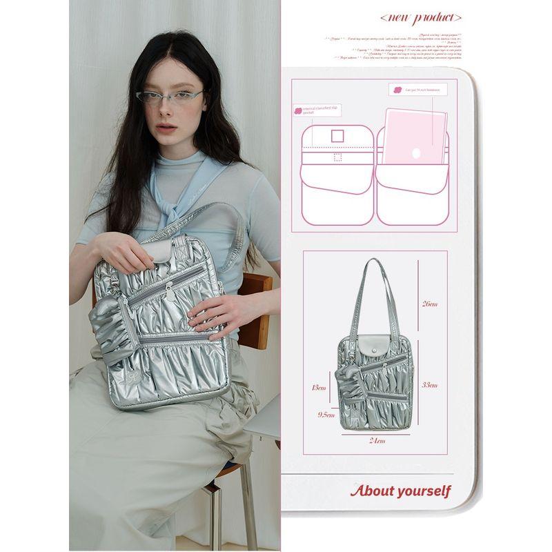 

Guan Ji X Lola Lightweight Clouds Laptop Bag 2025 New Women Daily Leisure Portable Shockproof Laptop Bag Silver texture