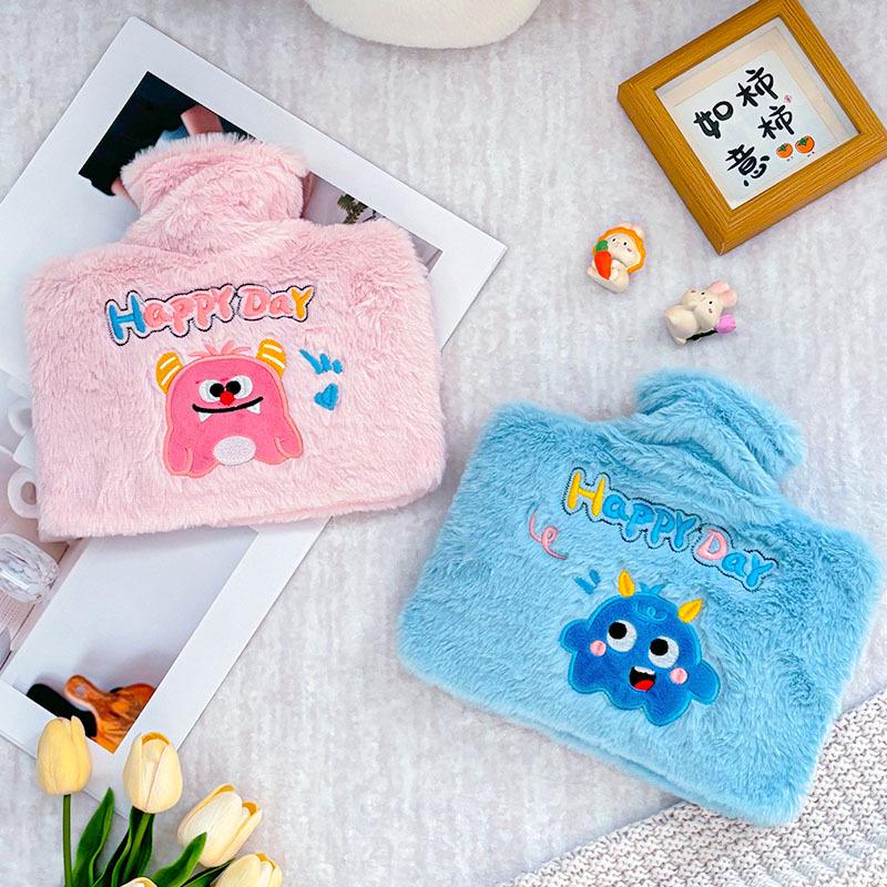 Large Capacity Cartoon Plush Hot Water Bottle with Removable Washable Cover for Stomach and Waist