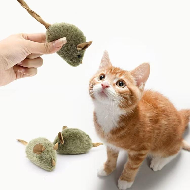 Interactive Cats Toy Automatic Electronic Moving Mouse Cats Toy with Squeaky,Kitten Toy for Hunting Play Exercise