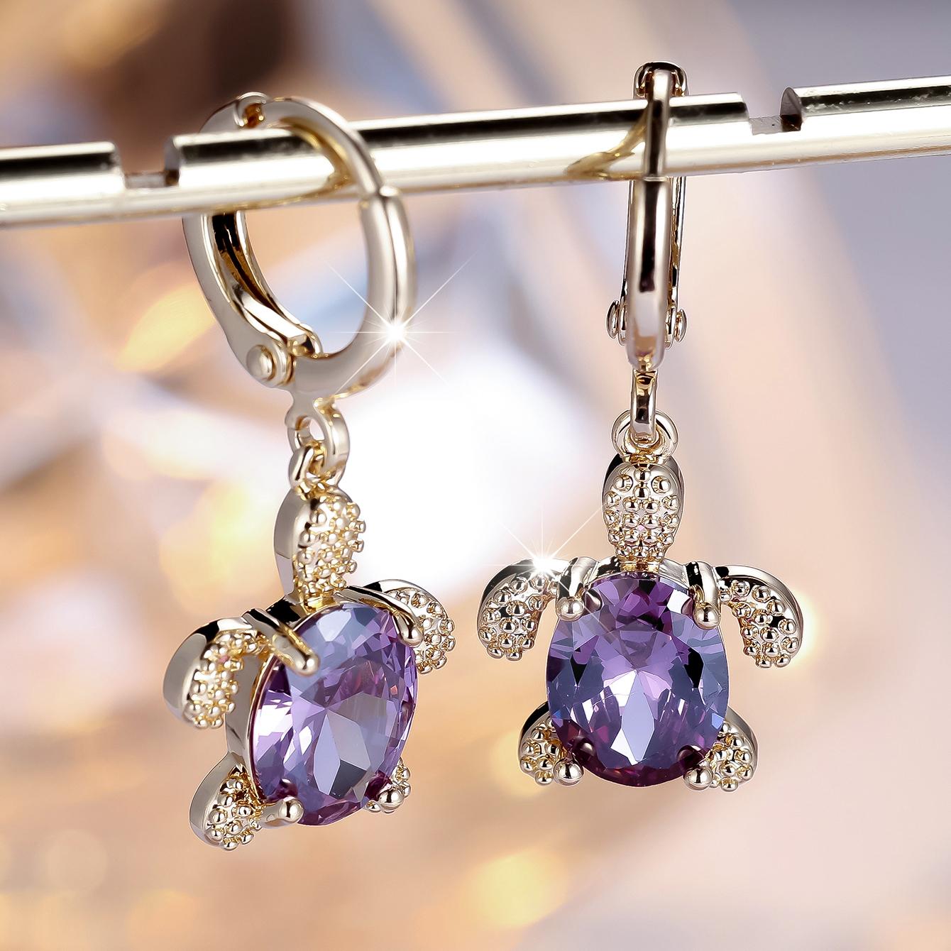 Charm Female White Purple Zircon Turtle Hoop Earrings Vintage Gold Color Simple Wedding  For Women фиолетовый