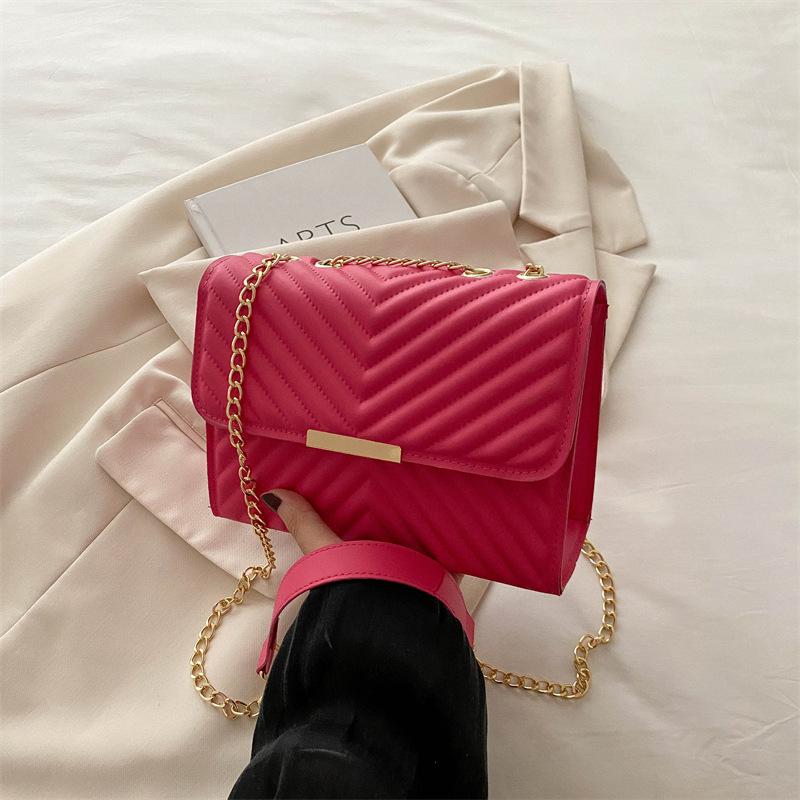 Módna taška cez rameno s prelisom, jednoduchá retiazka, letný štýl, tento rok populárna, retro, na dochádzanie, crossbody, malá štvorcová taška