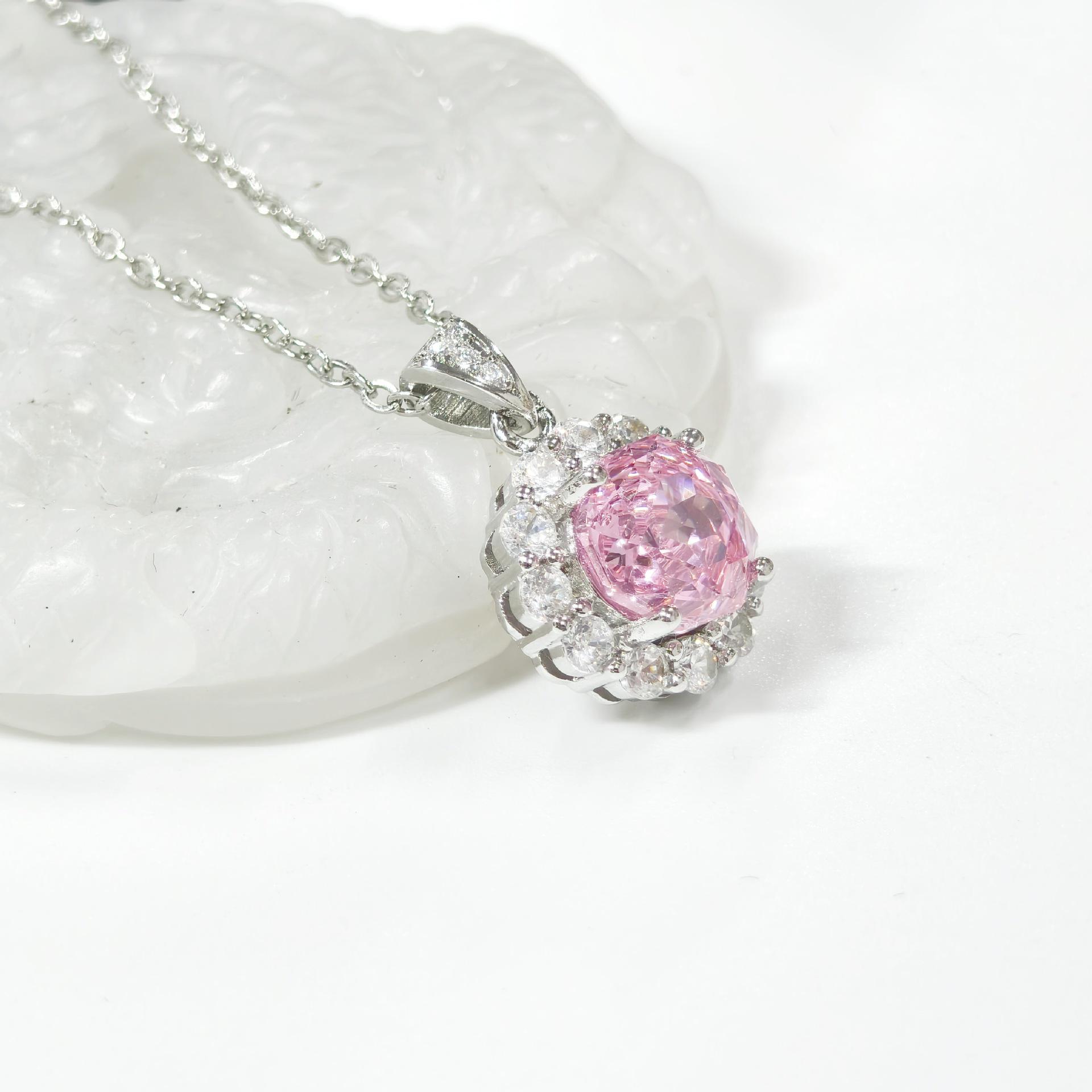 Gessen Light Luxury Pink Cubic Zirconia Diamond Earring Ring Pendant Set