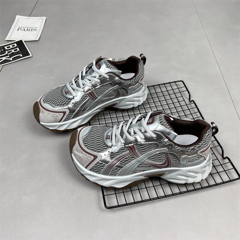 

Leather Daddy Shoes Women s 2025 Autumn New Korean Version Versatile Lace-up Casual Shoes Fashion Height-increasing Small Sneakers 40 коричневый