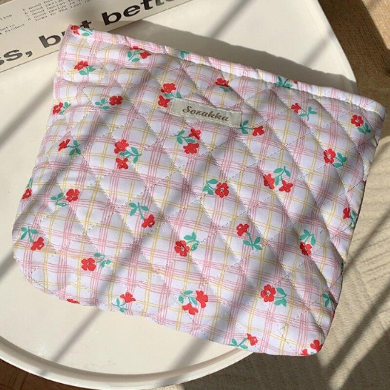 Mote søte blomster kosmetikkveske Bærbar clutch sminkeveske Kosmetisk oppbevaringsveske Reisetoalettsaker Organisering sminkeveske