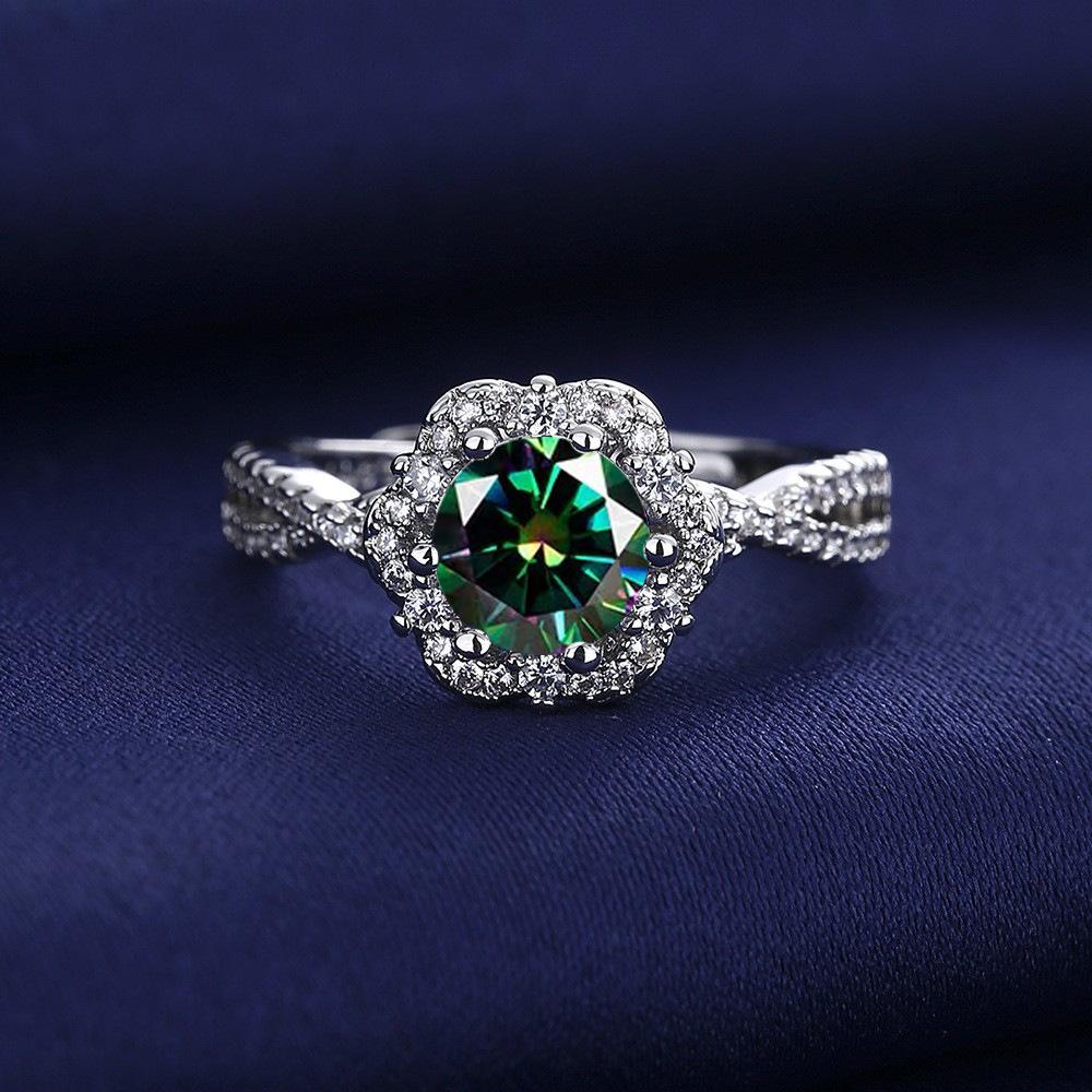 2026 Fashion Live Design Micro-studded Diamond Button Wall Plum Blossom Ring Women's Jewelry