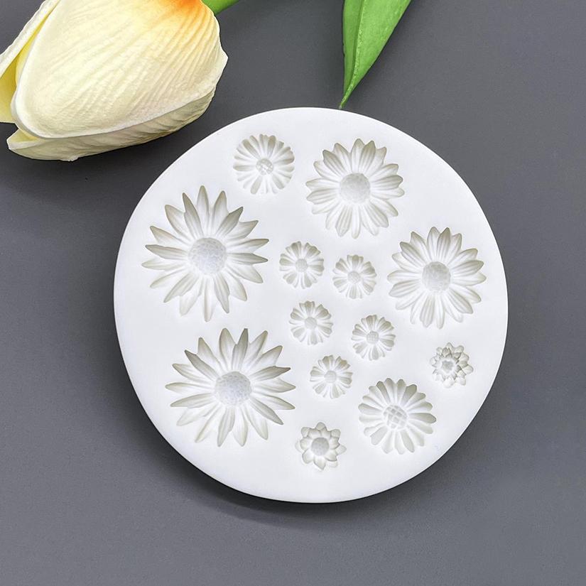 Daisy Wild Chrysanthemum Rose Flower Silicone Mold Sugarcraft Chocolate Cupcake Baking Mold Fondant Cake Decorating Tools