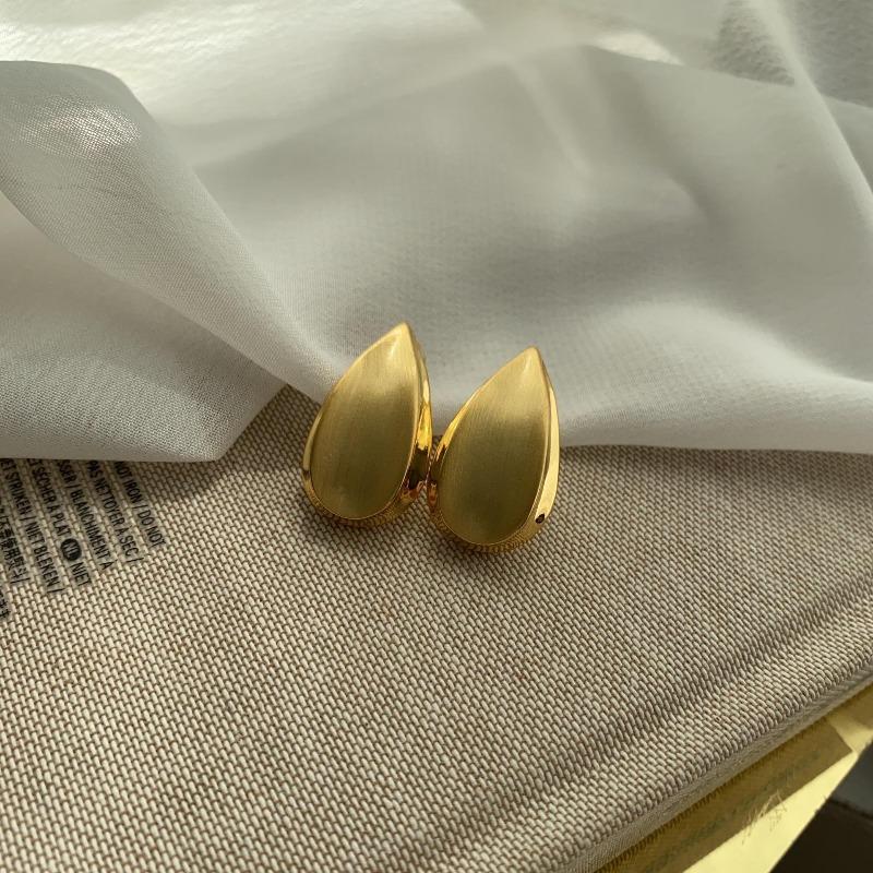 Atmospheric Simple Water Drop Golden Melon Seed Stud Earrings, Minimalist Style Metal Texture Fashion Trend Earrings